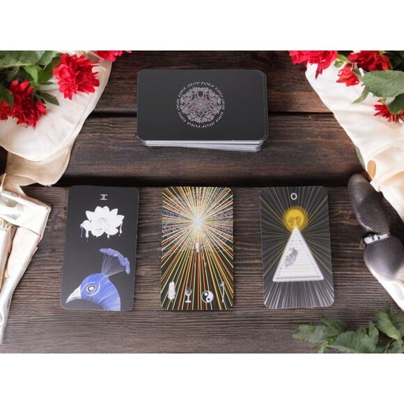 The Sacred Web Tarot by Jannie Bui Brown, Complete Deck and Guidebook NEW - Picture 12 of 12